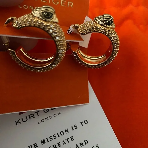 NWT Kurt Geiger Gold Eagle Head Hoop Earrings
